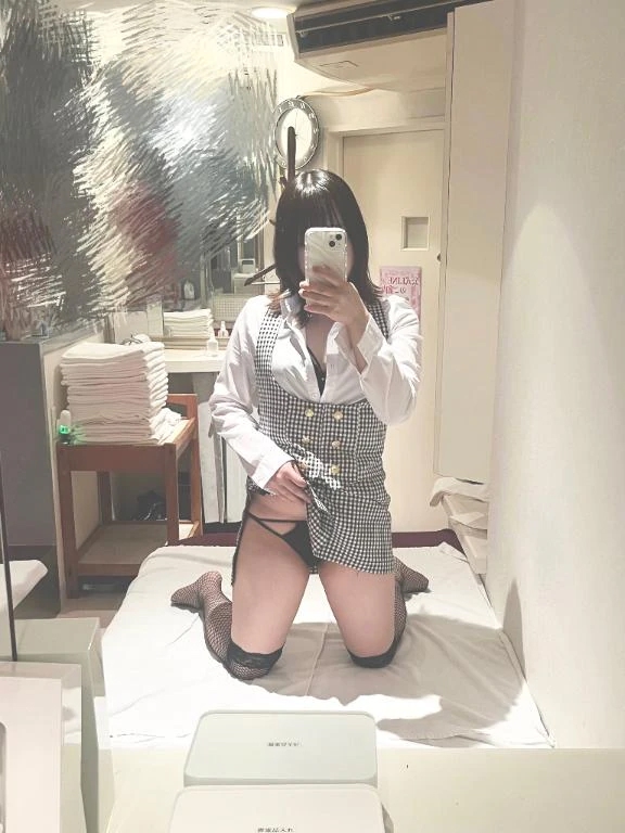 お外は
