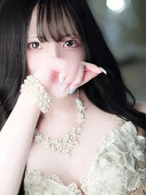 SARINA-ROYAL FACE