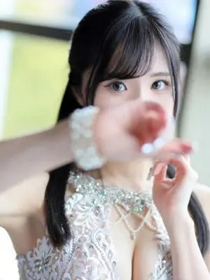 REONA-ROYAL FACE