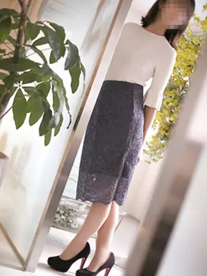mii - Tokyo Erotic-entertainment Specializing in Married Woman