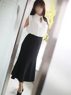 wakamiya - Tokyo Erotic-entertainment Specializing in Married Woman