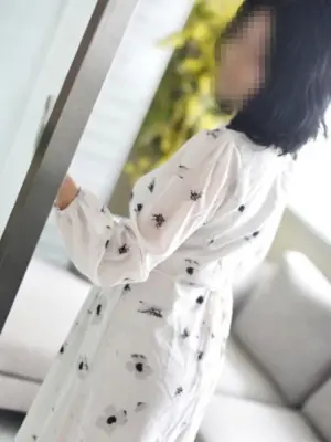 shizune - Tokyo Erotic-entertainment Specializing in Married Woman
