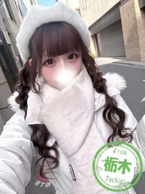 RIIFU - かわいい素人女子TOP100(地方出身者編)（Kawaii Pure Girl Top100）